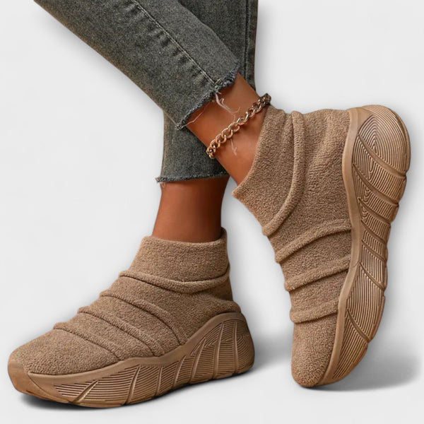 Corrie – Beige Comfort Sneakers
