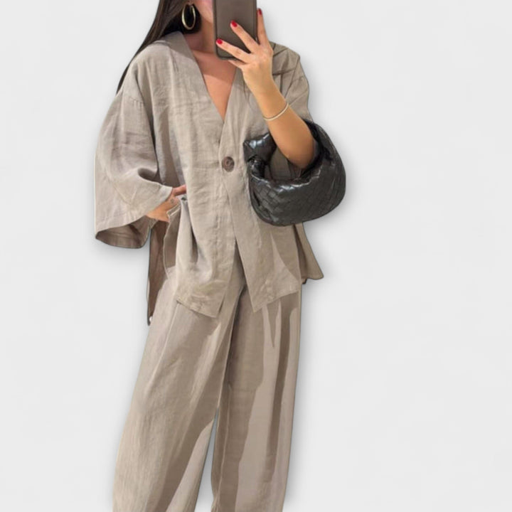 Jacqueline - Casual V-hals Top en Broek Duo
