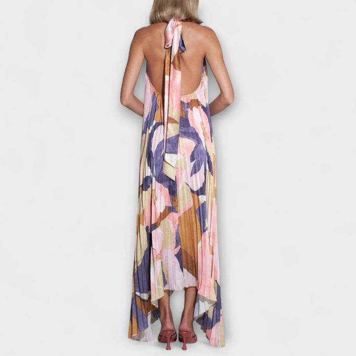 Vida - Stylish Plissé Halter Rugloze Midi-jurk met Bandontwerp