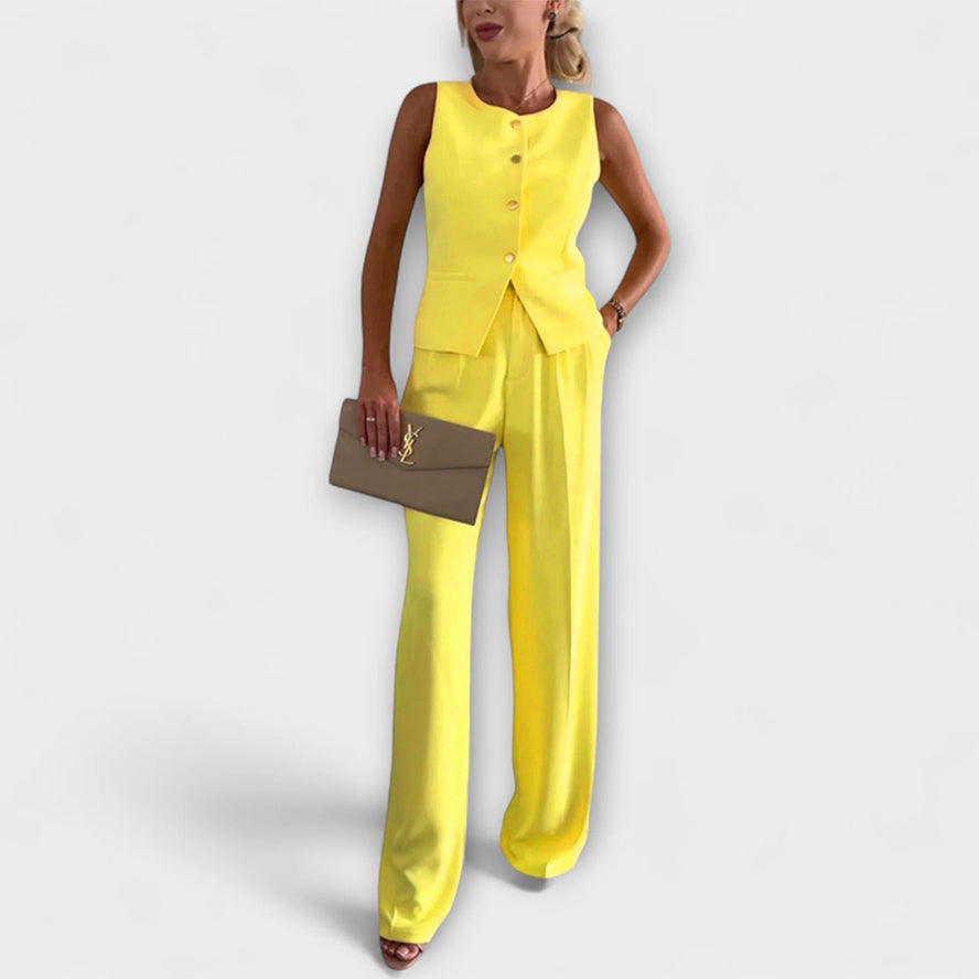 Wilhelmina - Stijlvolle mouwloze top en broek ensemble