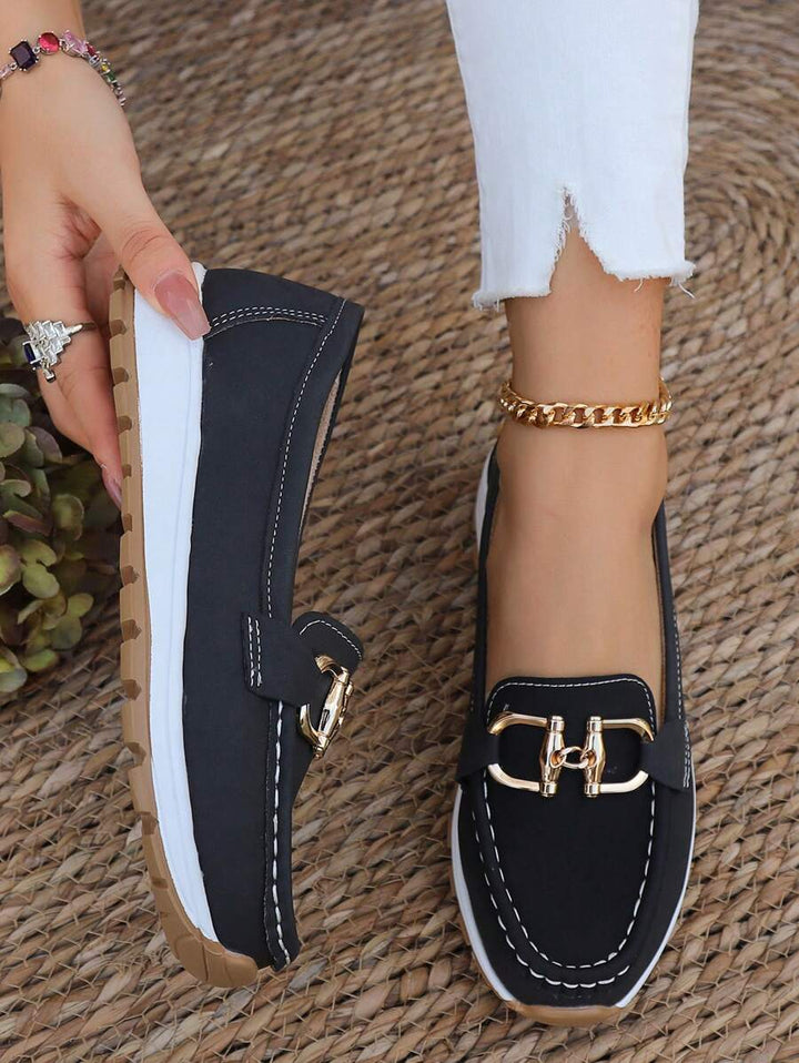 Nicolette | Plateauloafers met kettingdetail voor dames