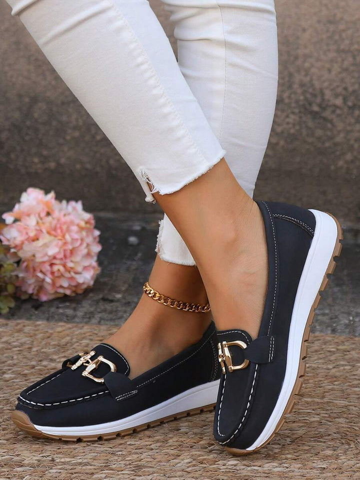 Nicolette | Plateauloafers met kettingdetail voor dames