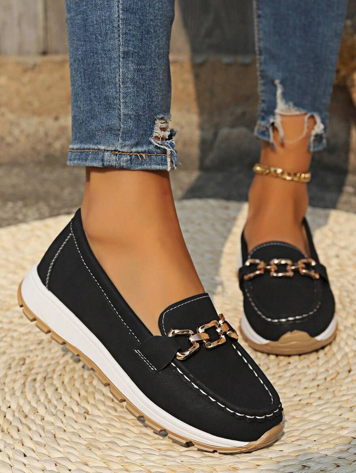 Nicolette | Plateauloafers met kettingdetail voor dames