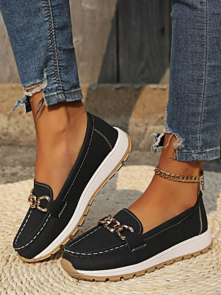 Nicolette | Plateauloafers met kettingdetail voor dames