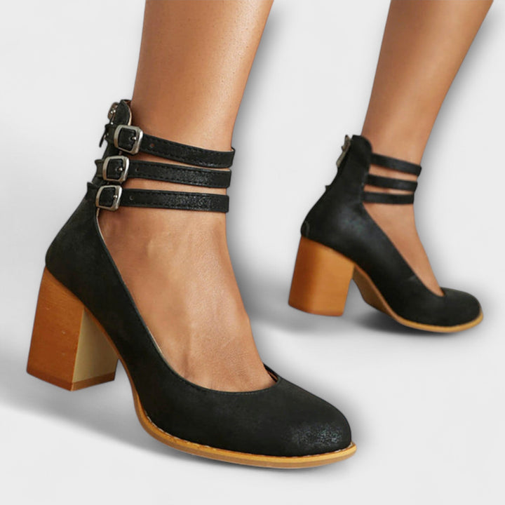 Hannah - Chunky hakken met casual enkelbandjes