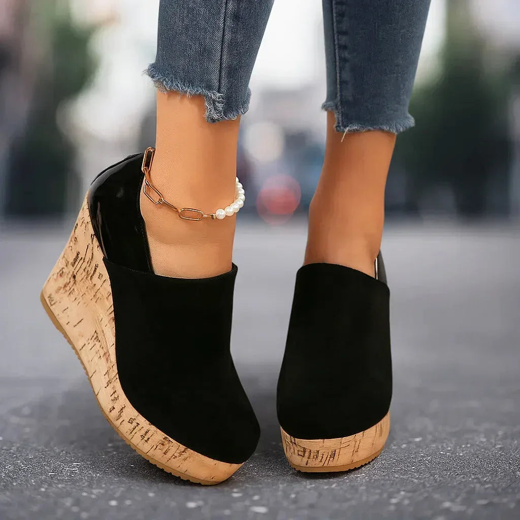 Augusta | Plateau sleehakbottines met uitsparingen opzij voor dames