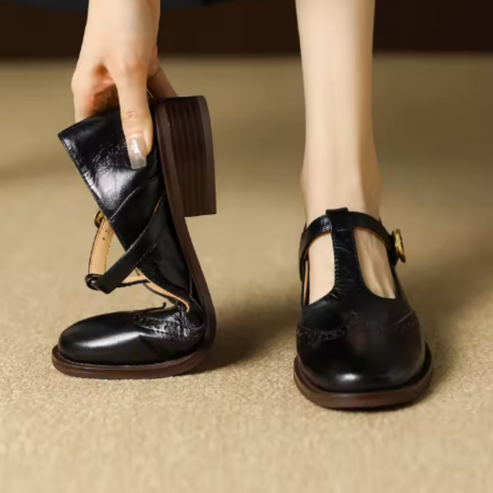 Amelie – T-bandschoenen in brogue-stijl
