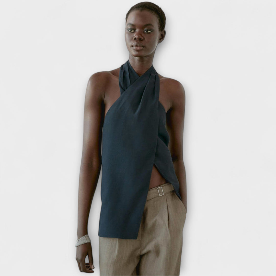 Hannah - Blauwe Halter Neck Top met Ruguitsnede