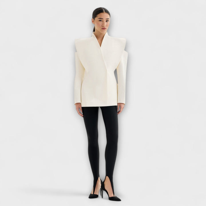Valeria - Sculpturale Schouderblazer