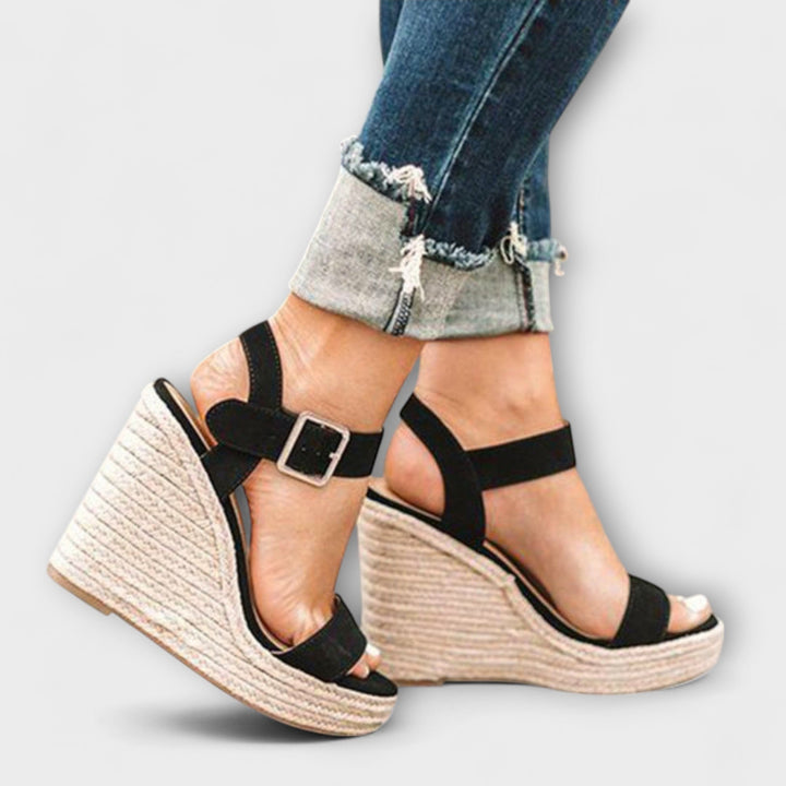 Elizabeth - Stijlvolle Damesschoenen met Band
