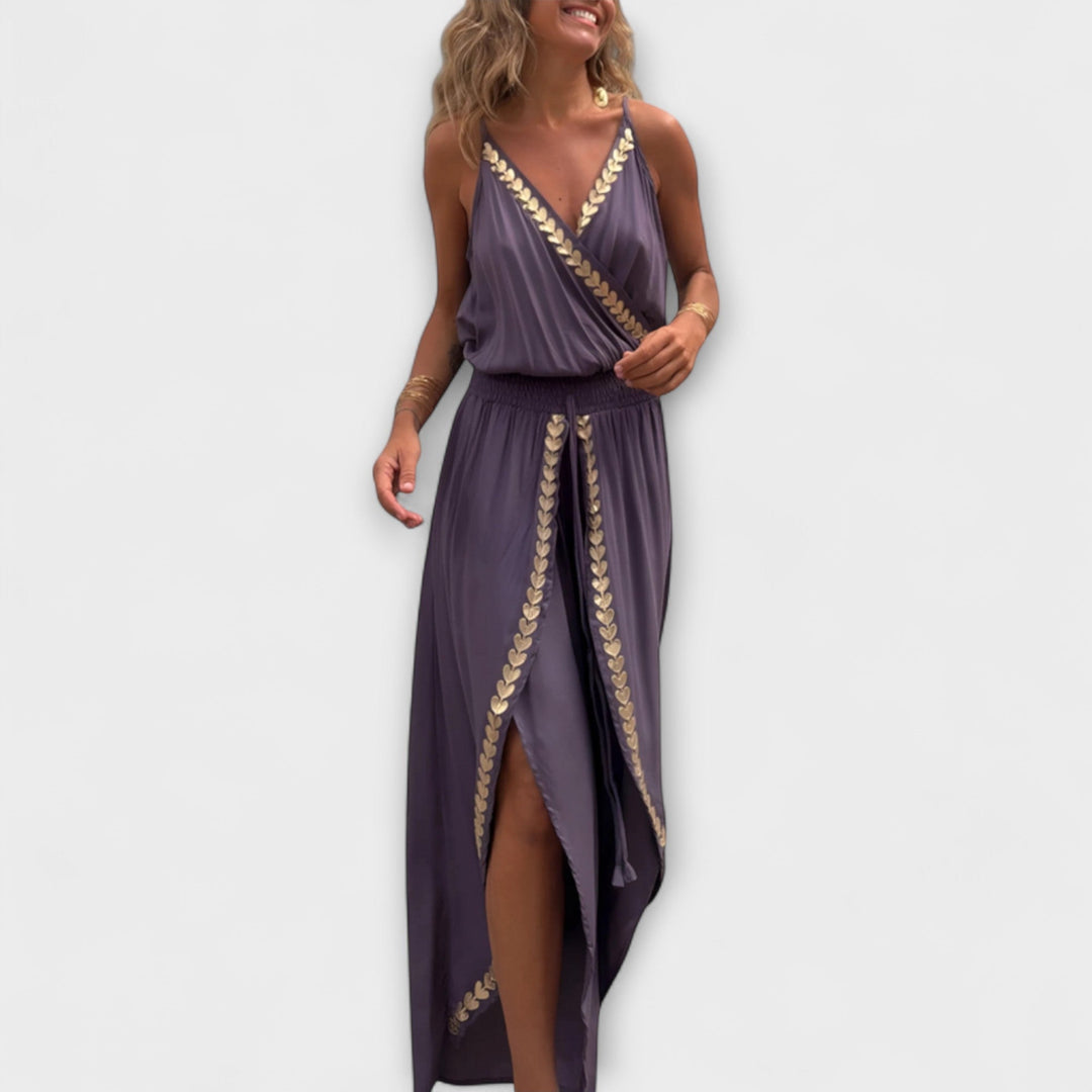 Angela - Donatila V-hals Jumpsuit met Borduursel en Open Benen