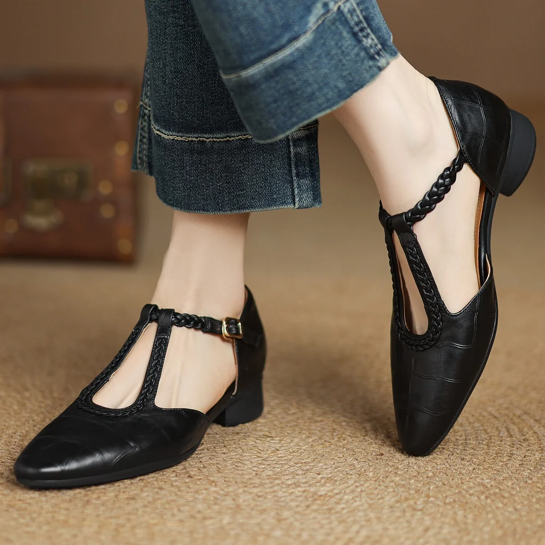 Greta – T-bandschoenen met gevlochten detail