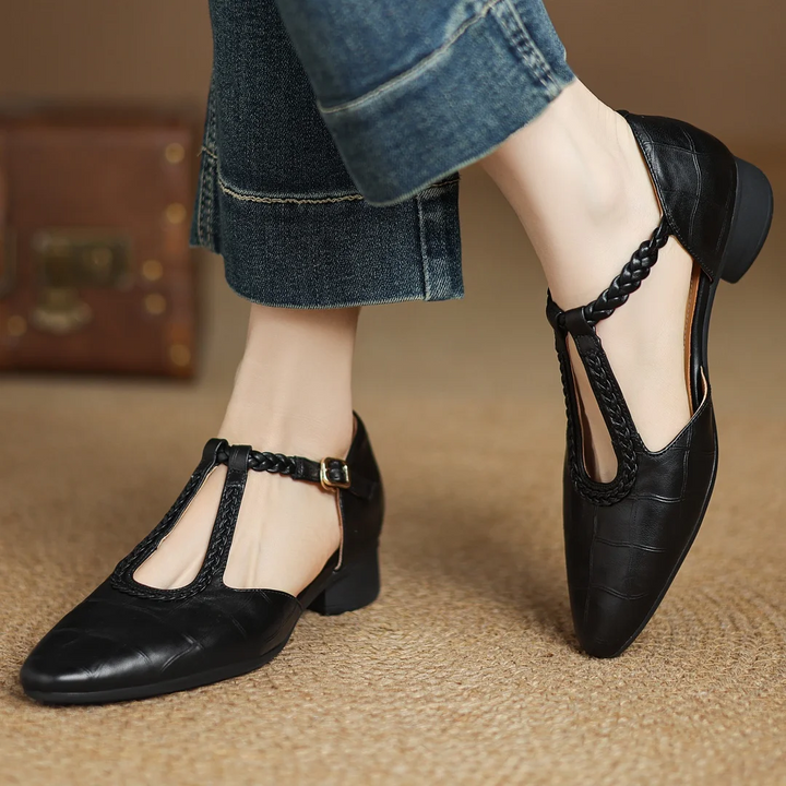 Greta – T-bandschoenen met gevlochten detail