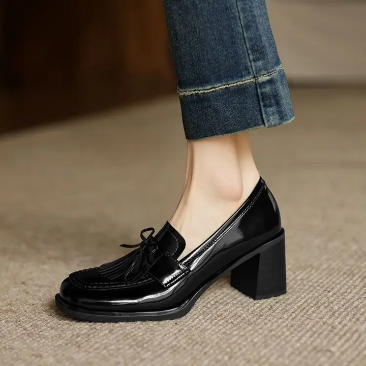 Marieke – Veterschoenen met blokhak