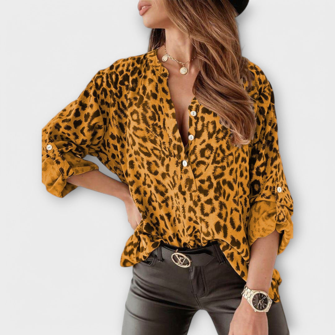Clara - Modieuze Blouse met Luipaardprint
