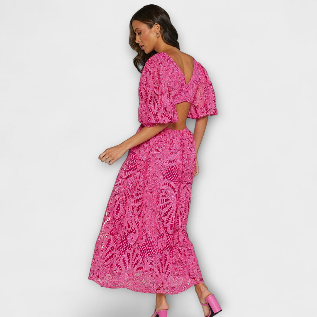 Elegante jurk met delicate details