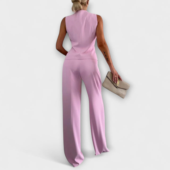 Wilhelmina - Stijlvolle mouwloze top en broek ensemble