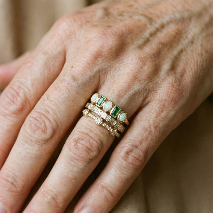 Vintage-ringen met Witte en Groene Opal