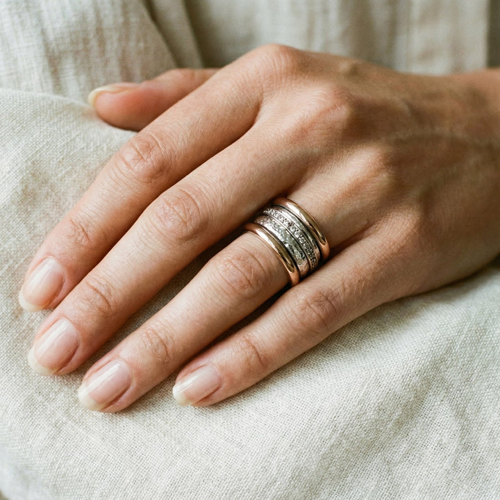 Vintage Goldring in dikke laag