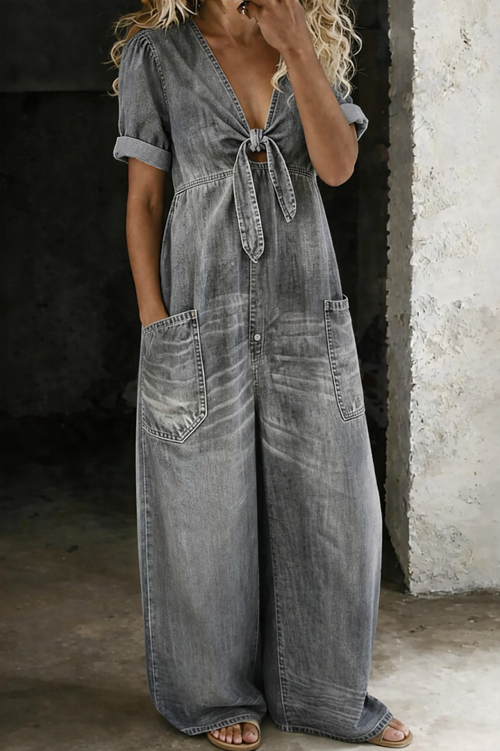 Olga - Korte Mouw Jumpsuit met V-Hals