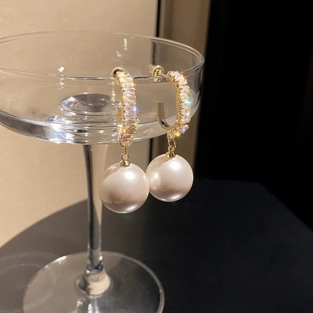Elegante oorbellen met parelaccenten