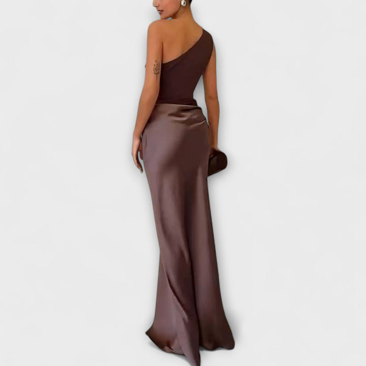 Elegante Een-Schouder Plissé Maxi Jurk