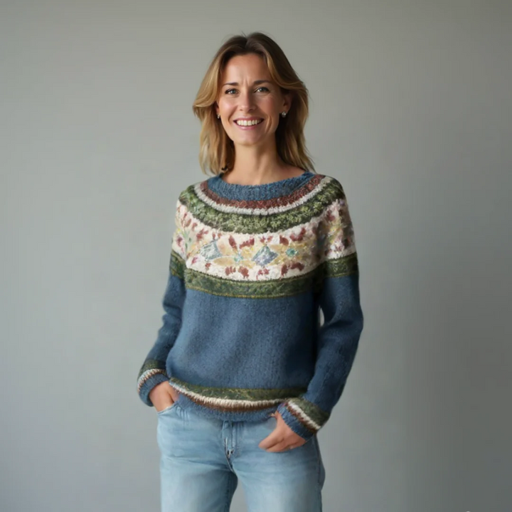 Selene | Ribgebreide trui met ronde hals en gestreepte pas voor dames