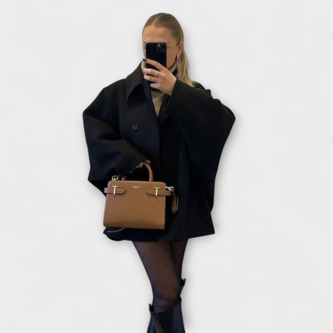 Lovie - Oversized Mantel met urban chic