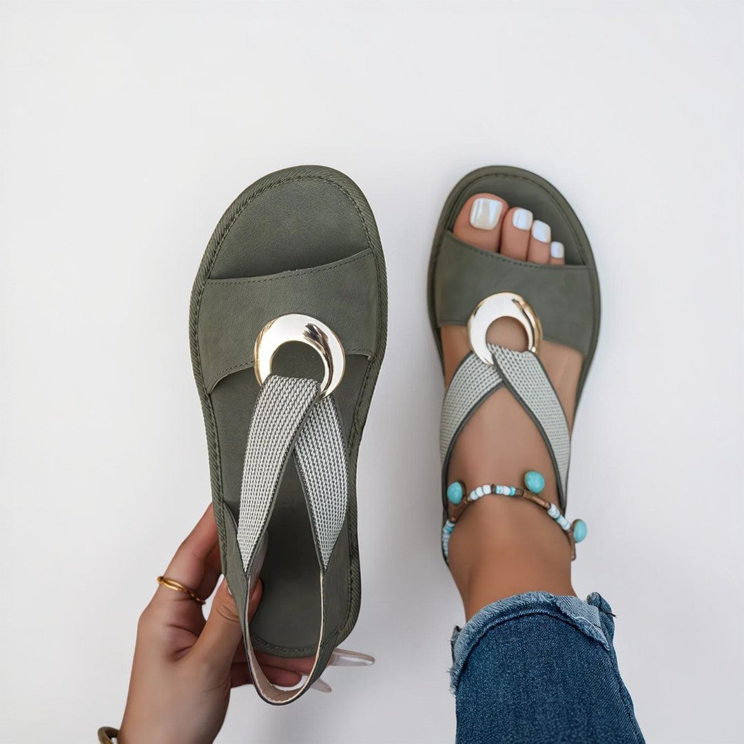 Mila platte sandalen met metalen gesp – afbeelding 4