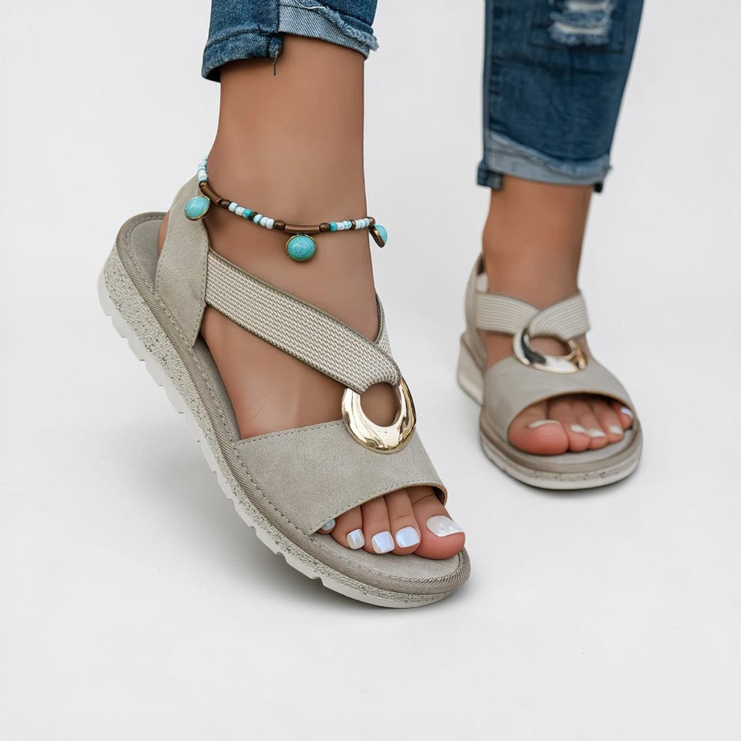 Mila platte sandalen met metalen gesp – afbeelding 9