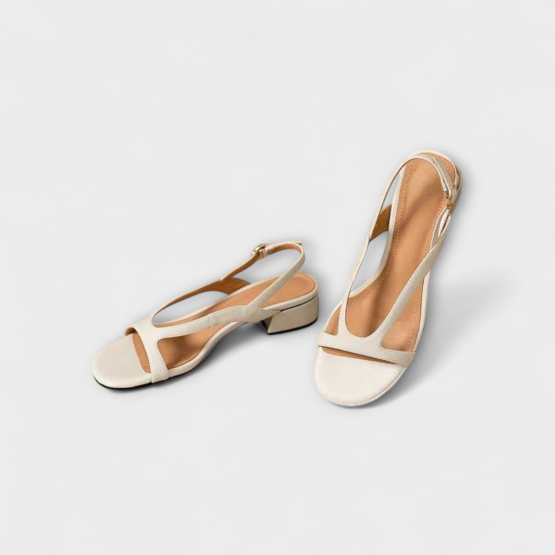 Evelyn - Elegante Platte Sandalen Minna met Verfijnde Afwerking