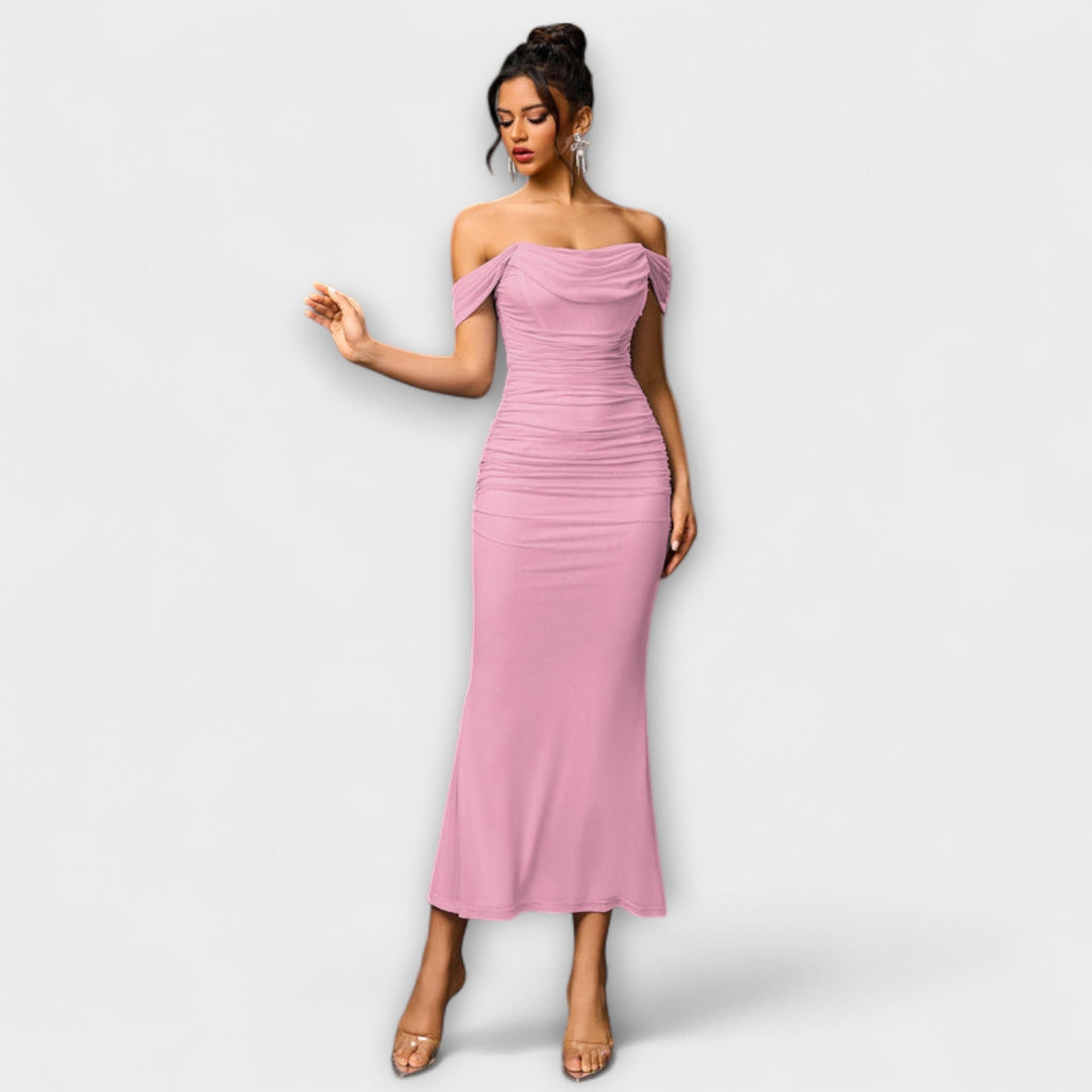 Ione - Off-Shoulder Rimpel Bodycon Jurk
