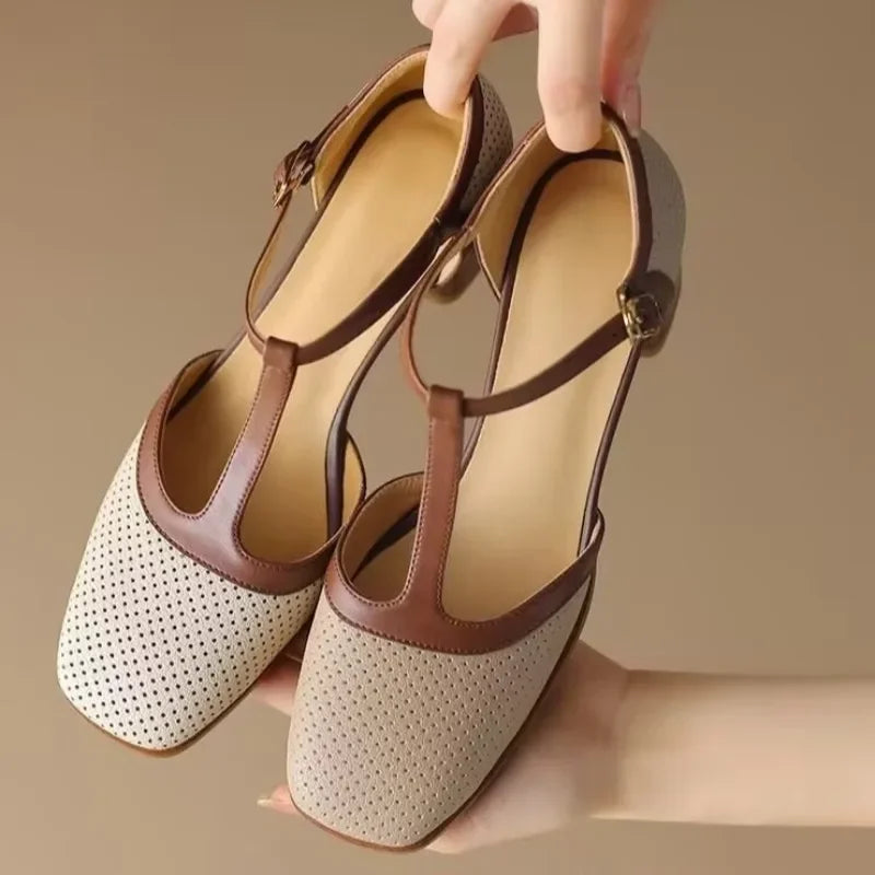 Helene – Tweekleurige T-bandschoenen met blokhak