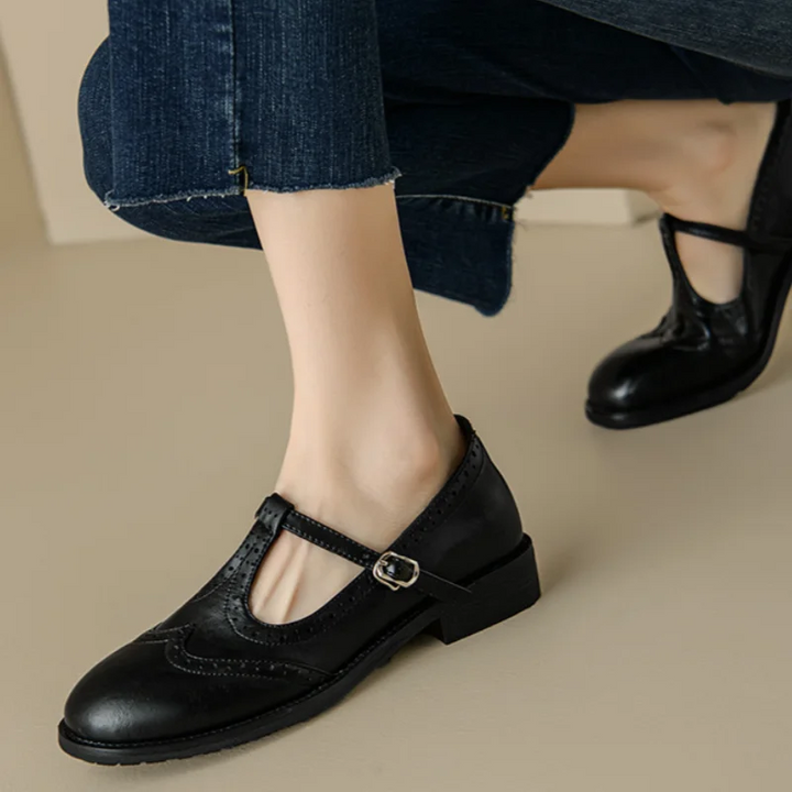 Johanna – T-bandschoenen met golvende rand