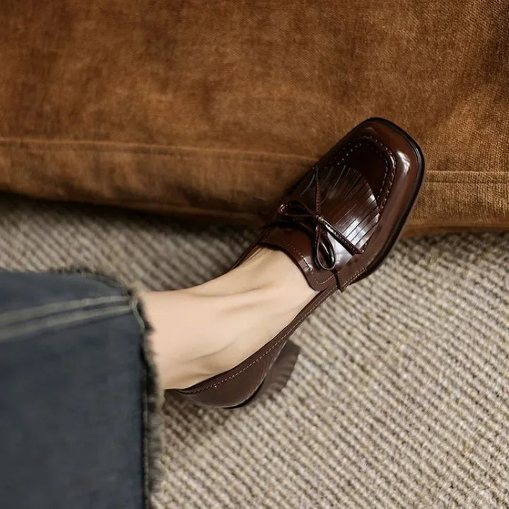 Marieke – Veterschoenen met blokhak