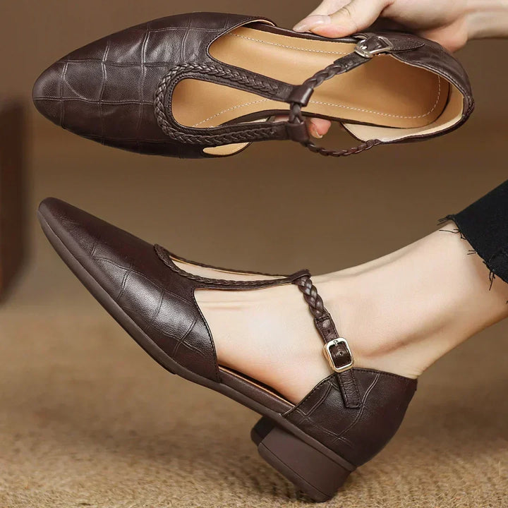 Greta – T-bandschoenen met gevlochten detail