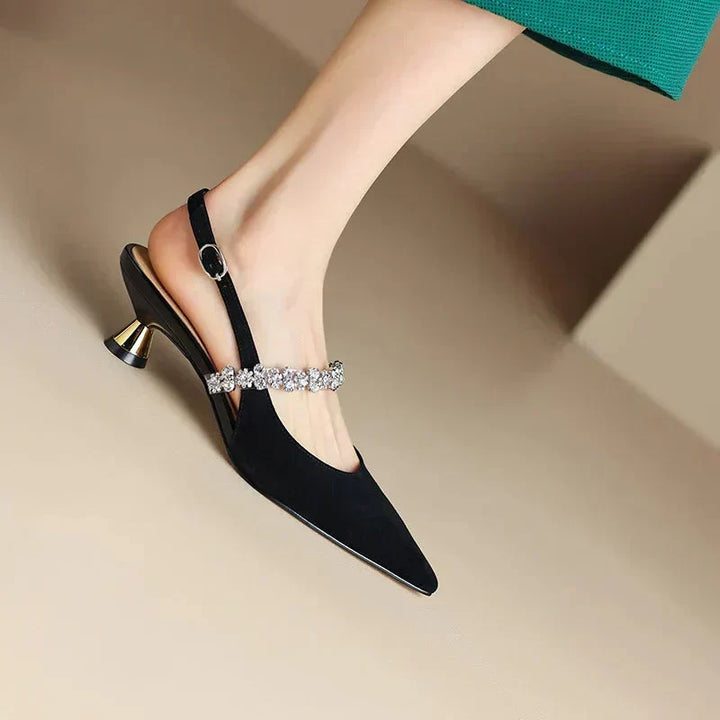 Elisa – Slingbackpumps met strassbandje