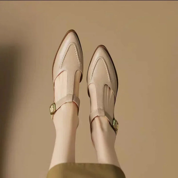 Hannah – T-bandschoenen met gesp en lage hak