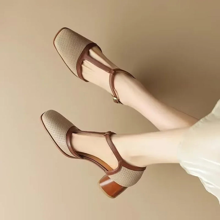 Helene – Tweekleurige T-bandschoenen met blokhak