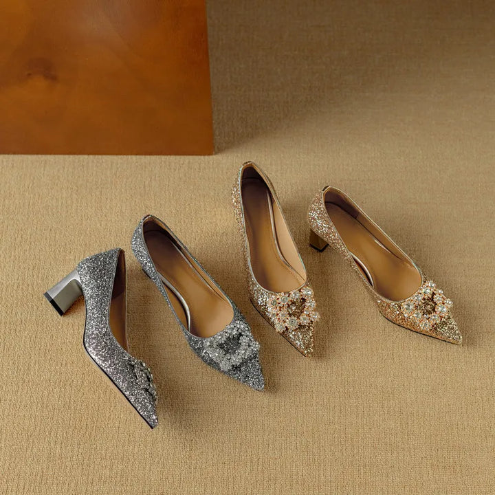 Theresa – Glitterpumps met siergesp