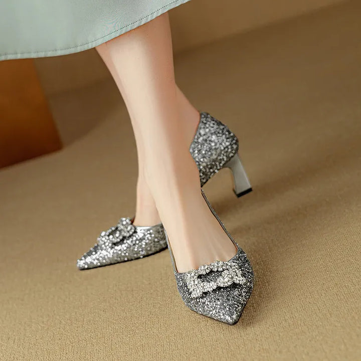 Theresa – Glitterpumps met siergesp