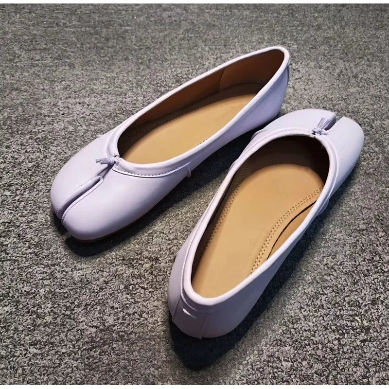 Serena Tabi – Ballerina's met Gespleten Neus