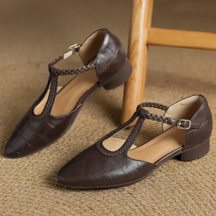 Greta – T-bandschoenen met gevlochten detail