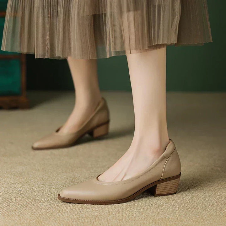 Ella – Spitse ballerina's met platte zool