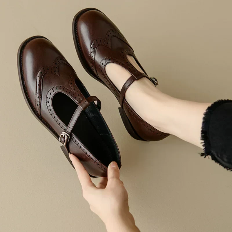 Johanna – T-bandschoenen met golvende rand