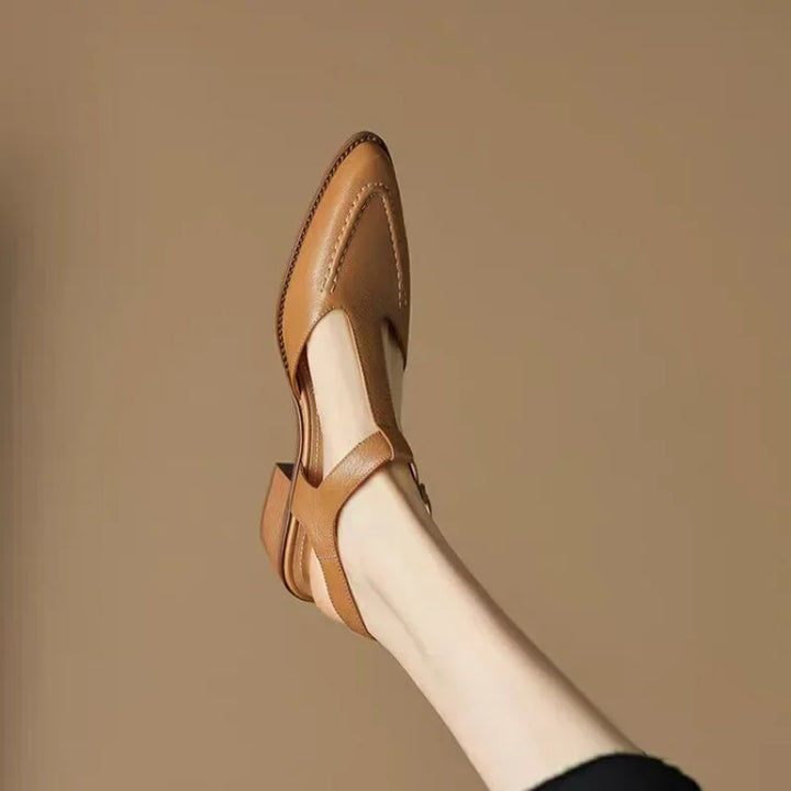 Hannah – T-bandschoenen met gesp en lage hak