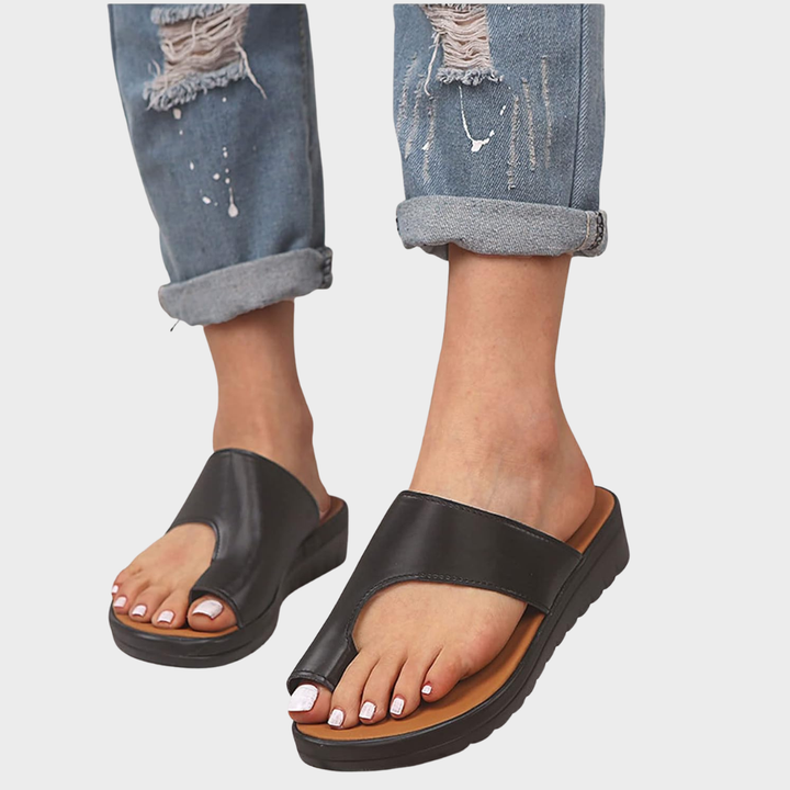 Margrit comfortabele slippers met teenband – afbeelding 5