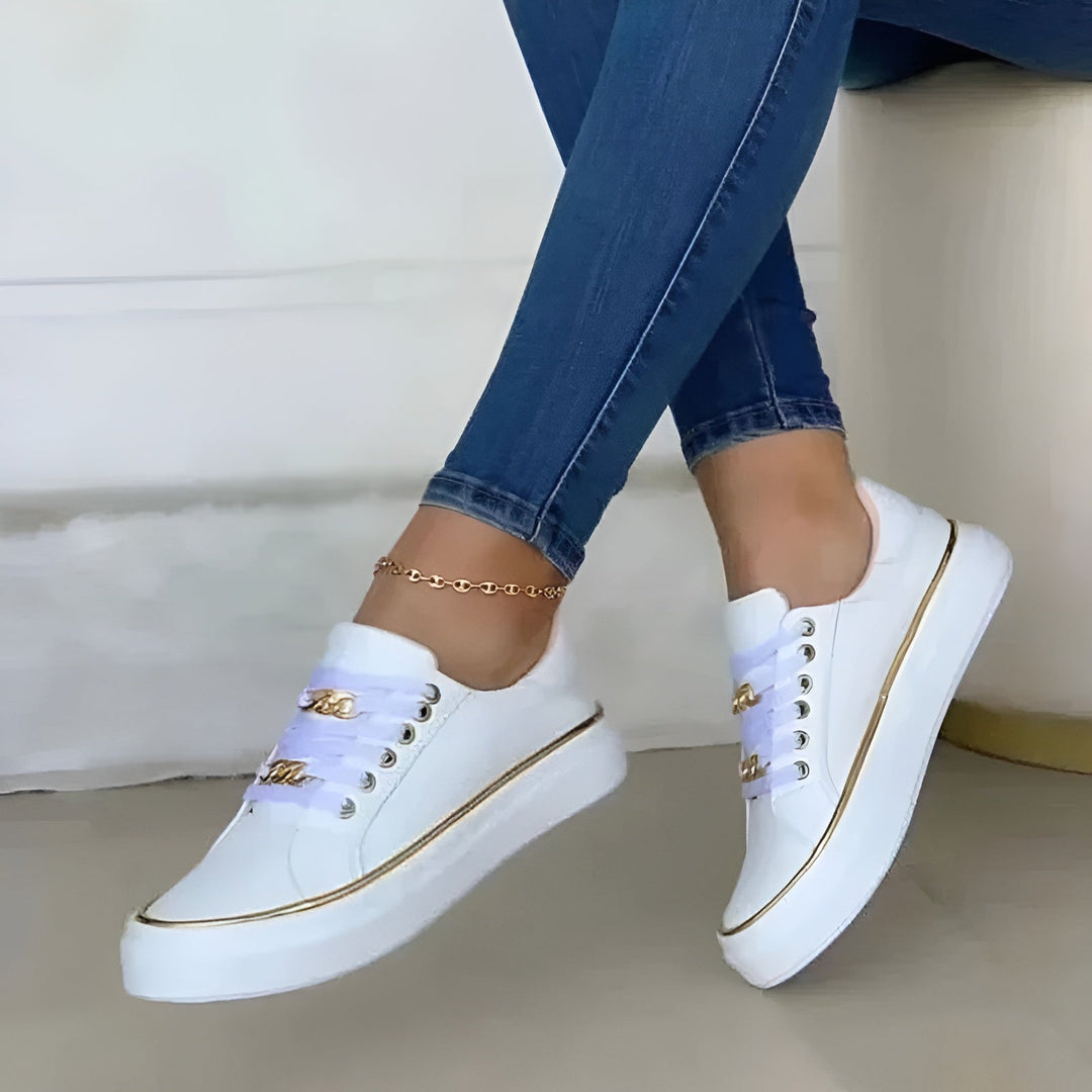 Katarzyna | Plateausneakers met veters en kettingdetails voor dames