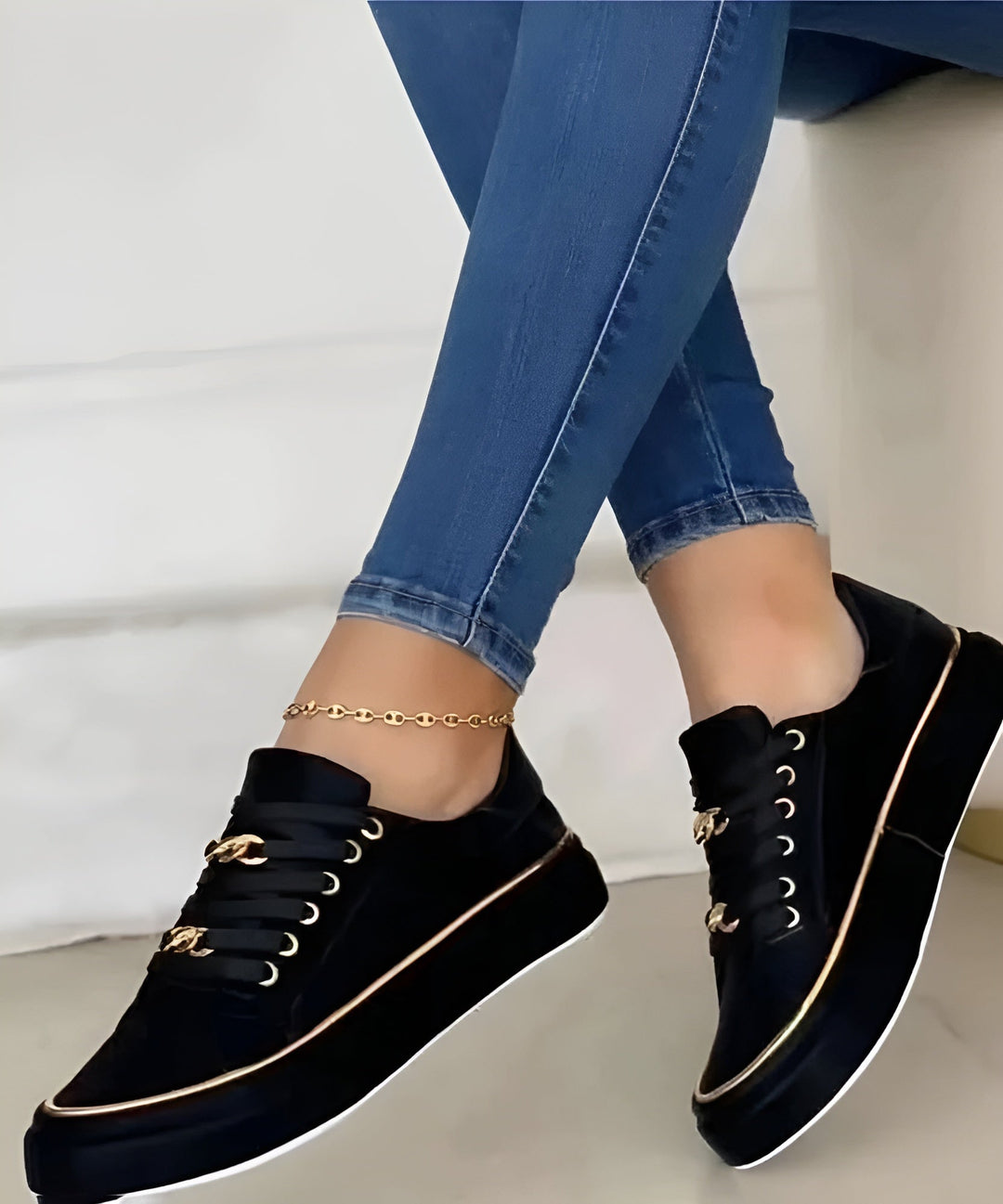 Katarzyna | Plateausneakers met veters en kettingdetails voor dames