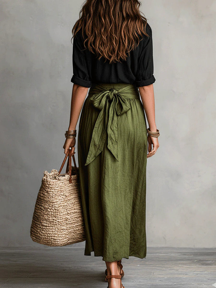 Anastasia | Set met knoopblouse en midirok in A-lijn voor dames